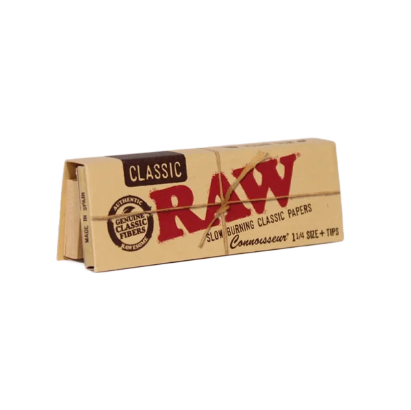 RAW Connoisseur Classic Rolling Papers 1¼  Size + Tips