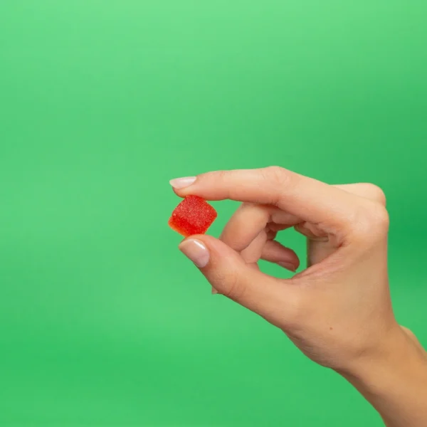 44_THC-Candy_Strawberry_1x1-3-online-kaufen.webp