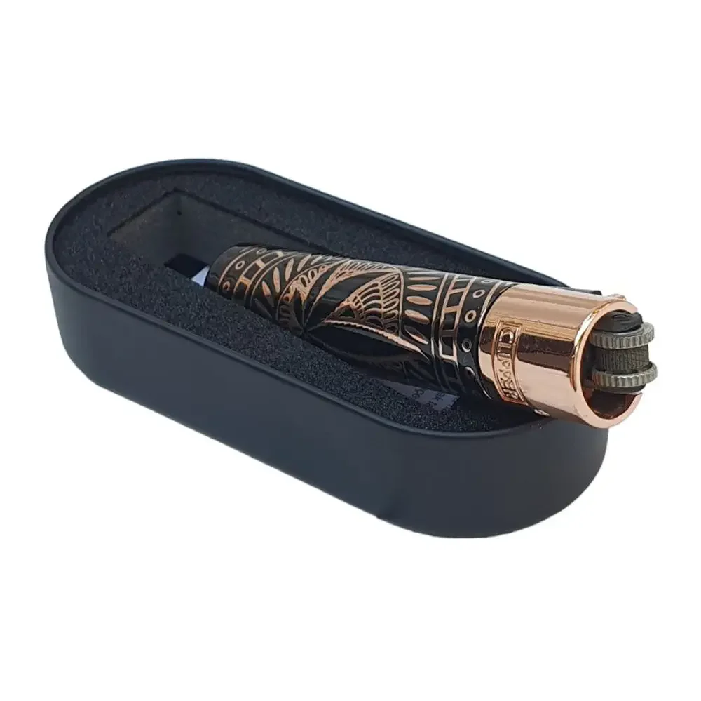 clipper-metallfeuerzeug-premium-leaves-etui-Bronze online kaufen.webp